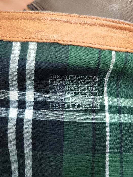 Cizme lungi Tommy Hilfiger din piele mărimea 38