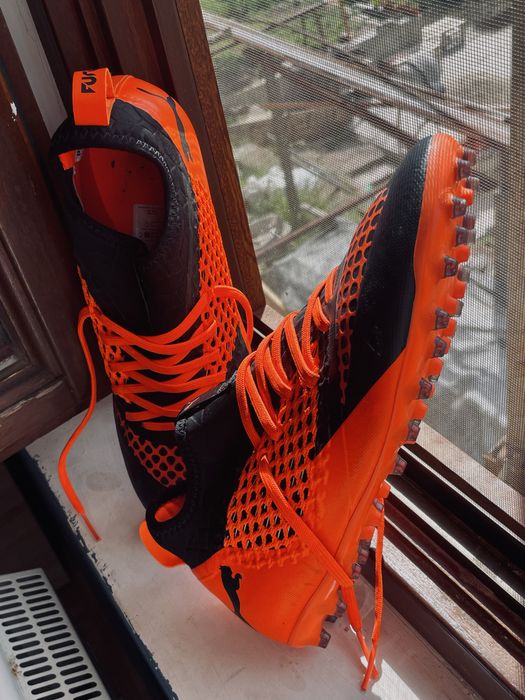 Футболни бутонки puma