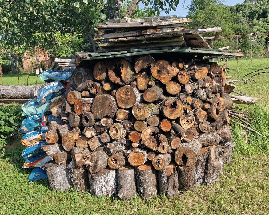 Дърва и други за огрев