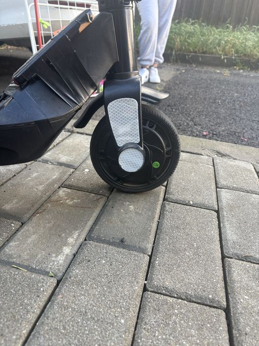 Trotineta electrica LEXGO R6 PLUS cițiti descrierea SAU SCHIMB CU BICICLETA