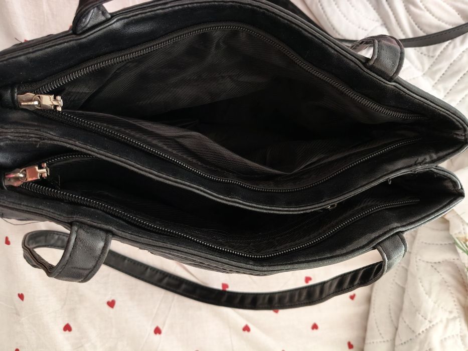Poseta piele neagra