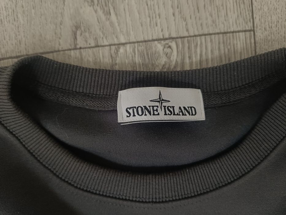 продам свитшот stone island