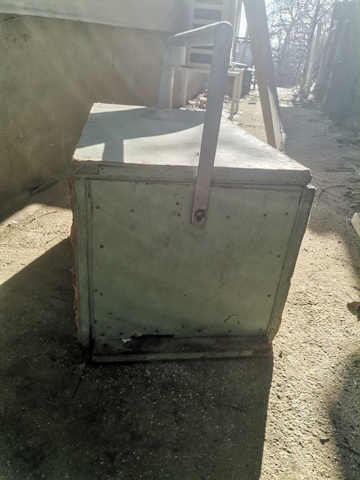 преносни сандъчета за пчелин и пчелни многокорпусни кошери