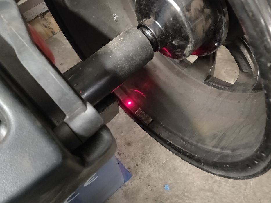 Демонтаж, монтаж и баланс на промо цена.