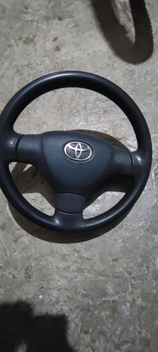 Volan  cu airbag toyota aygo prima generatie