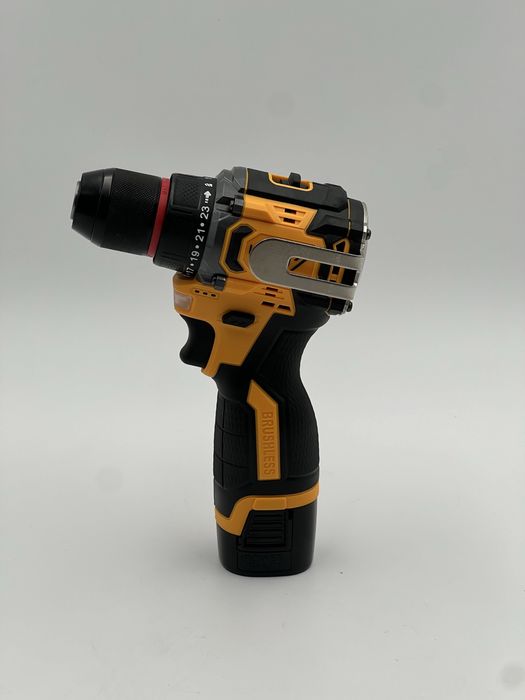 Шуруповерт  Ubay