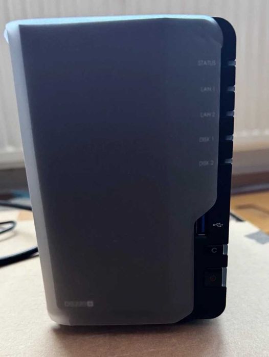 Synology DS220+ NAS сървър, 6GB RAM, като нов