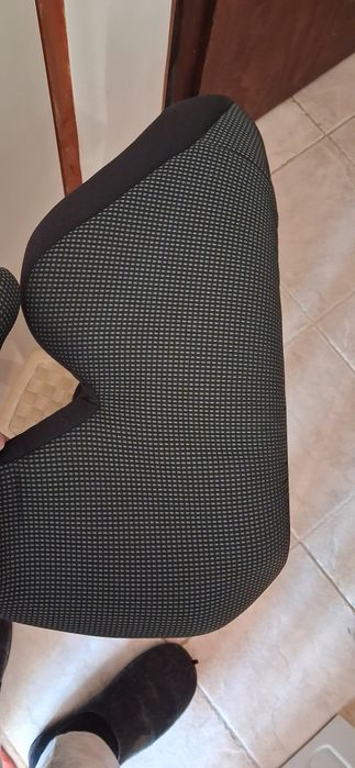 Повдигаща седалка за кола KinderKraft (15-36 кг) – удобна и сигурна