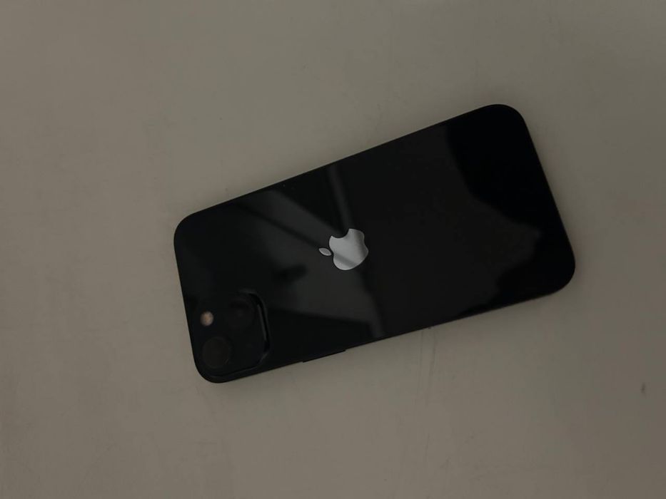 Iphone 13 телефон