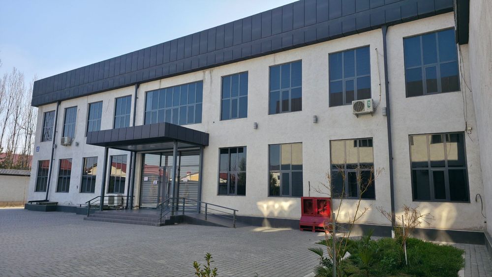 Сдаётся комплекс из 3-х зданий на закрытой территории