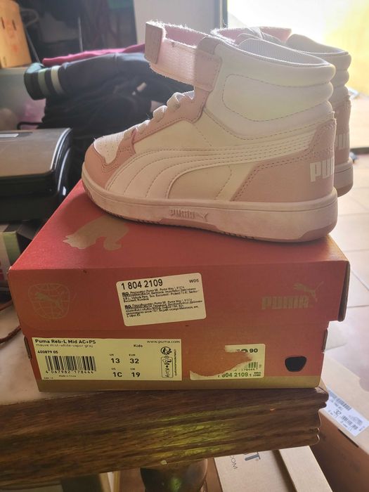 Pantofi puma numar 32