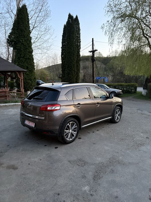 Peugeot 4008 numere rosii valabile full dotari Mitsubishi Asx 4x4 1.8 did 150cp panoramic