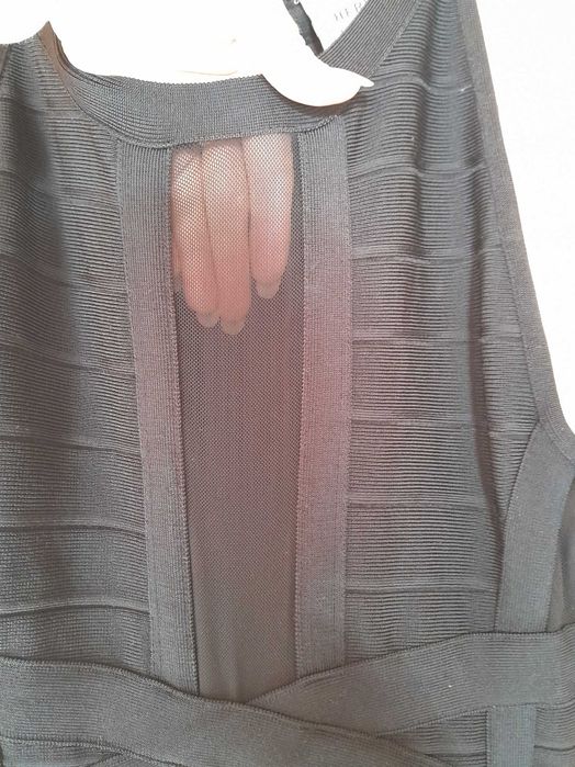 Къса черна рокля Herve Leger