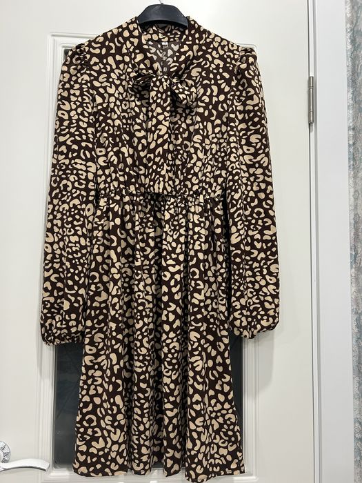 Продам платья за 5000