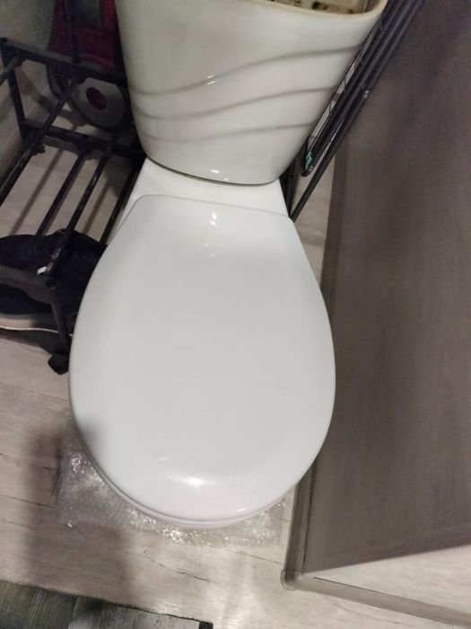 Продам унитаз б/у