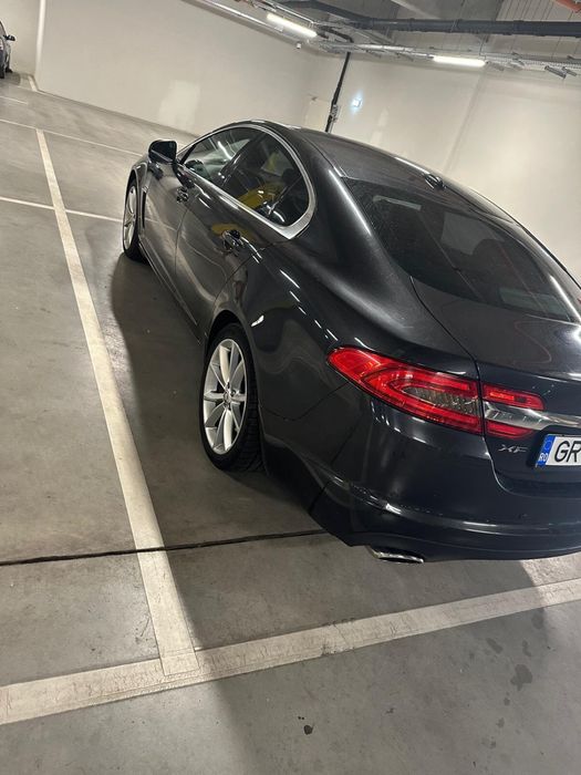 Vănd jaguar Xf 3.0