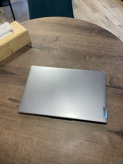 Ноутбук Lenovo IdeaPad Slim 3