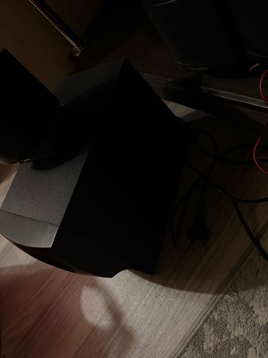Продам microlab колонки оригинал