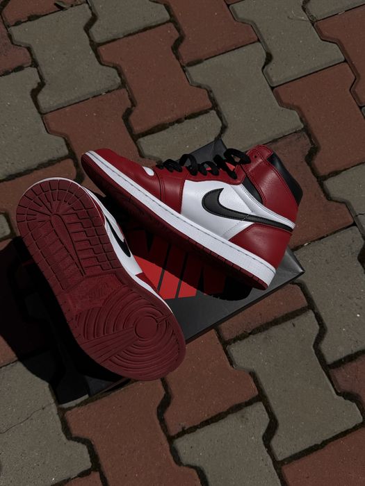 Adidasi Nike jordan 1 chicago red