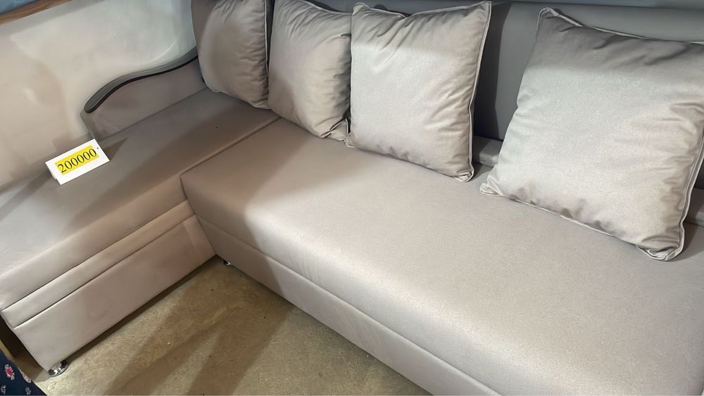 Продам диван 3 м