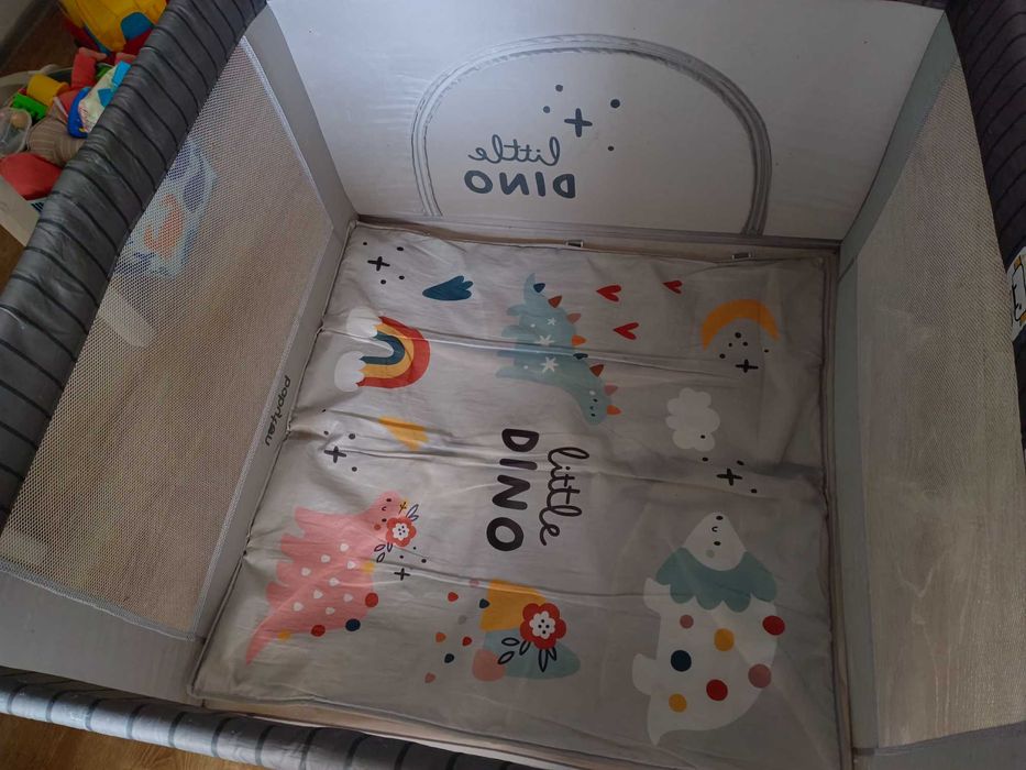 Манеж для ребенка