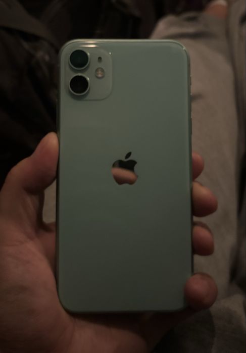 iphone 11 64gb 74% akb