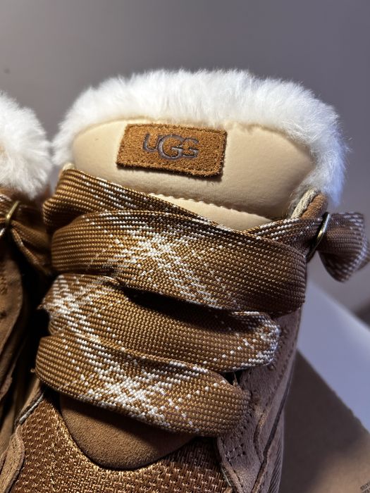 Продаются UGG кроссовки зимние Срочно‼️