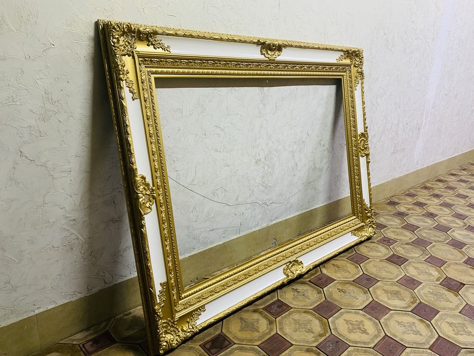 Продам рамку в стиле барокко