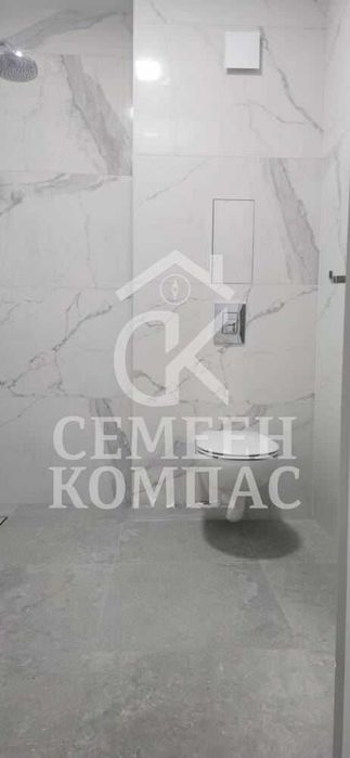 Дава се под наем Двустаен апартамент в Пловдив, Каменица 1 - 74 кв.м за 154608.03 € - Снимка #9