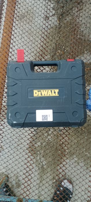 Dewalt shrupovyort