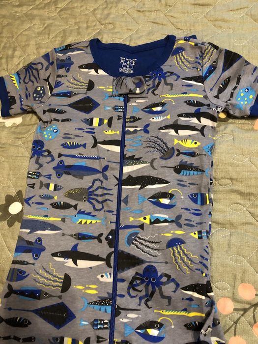 Продаются носочки.