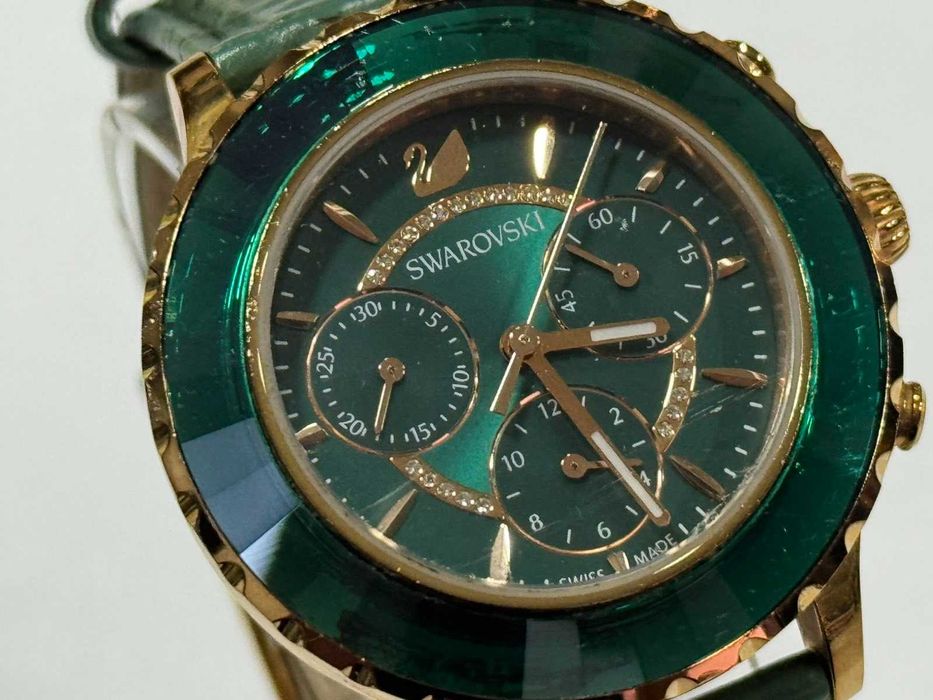 Дамски часовник Swarovski OCTEA LUX CHRONO 5632263