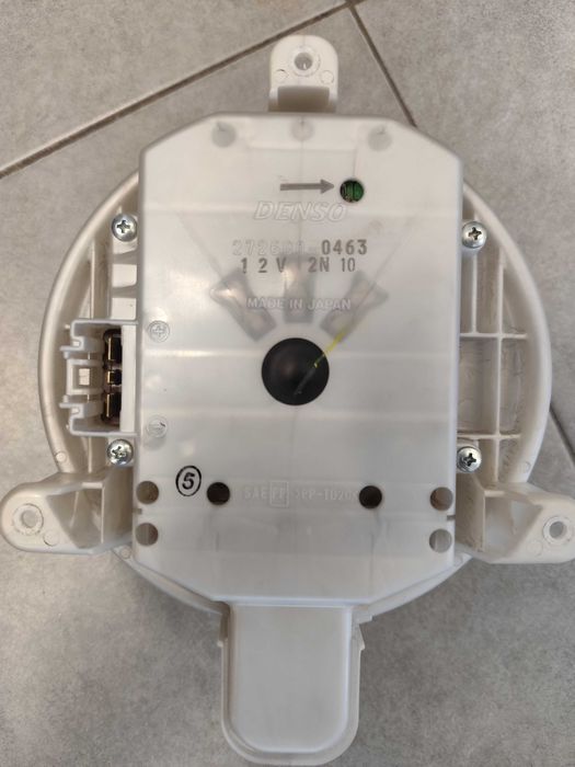 Моторче за парно на Lexus CT 200H