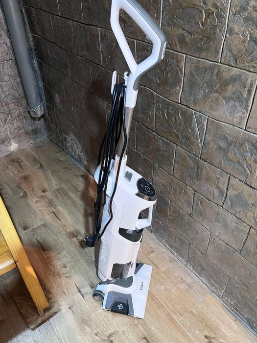 Пылесос Kitfort KT-595 белый