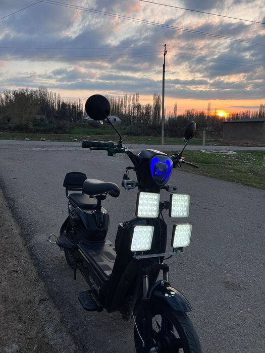 Leopart электро скутер