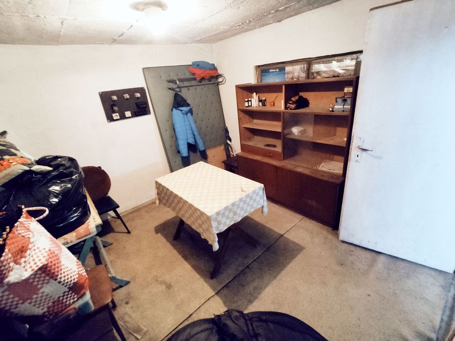 Дава се под наем Склад в Русе, Център - 250 кв.м за 350 € - Снимка #9