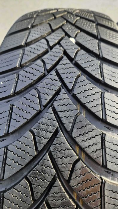 185/65 R15 • Iarna • Semperit Speed Grip 5 88T | 2 buc | Pret/buc