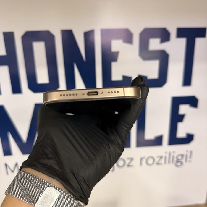 iPhone 16 Pro Max 100% desert