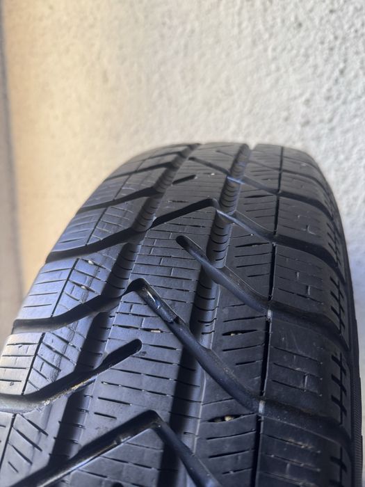 Anvelope 175 65 R15 M+S Iarna Pirelli Sava