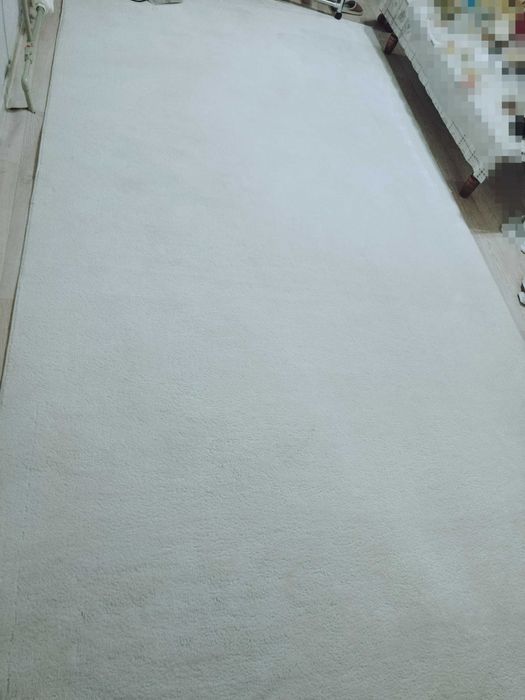 Продам ковёр новый