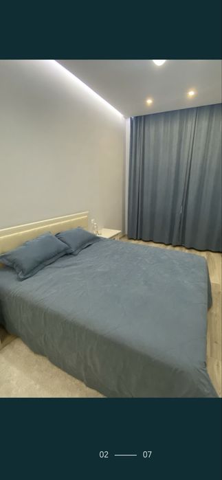 Плед с подкладом и декор подушками