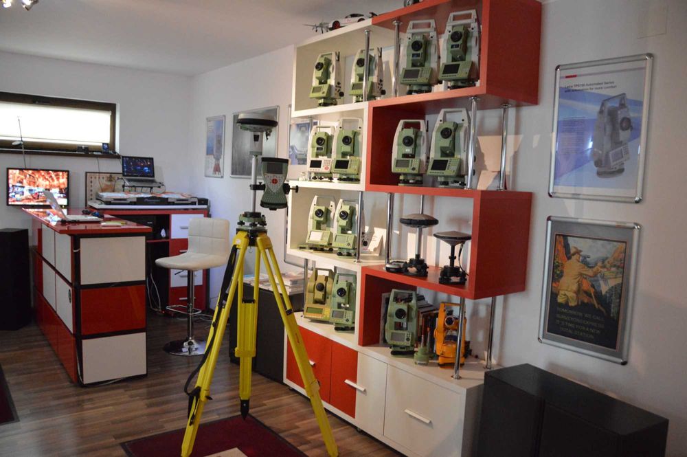 Statie totala Leica TS 16 cu controler / telecomanda CS 20