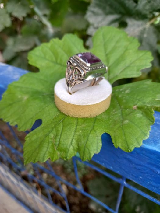 Күміс жүзік сатылады