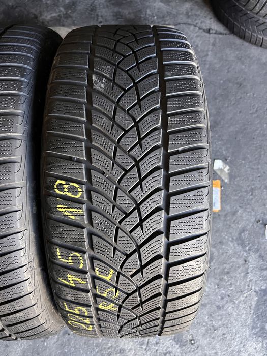 2 anvelope iarna 225/45/18 , GoodYear , RunFlat , 5.7 mm