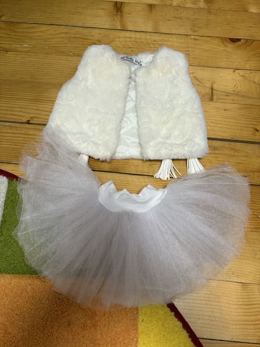 Vesta blanita marimea 80-12 luni, cadou tutu