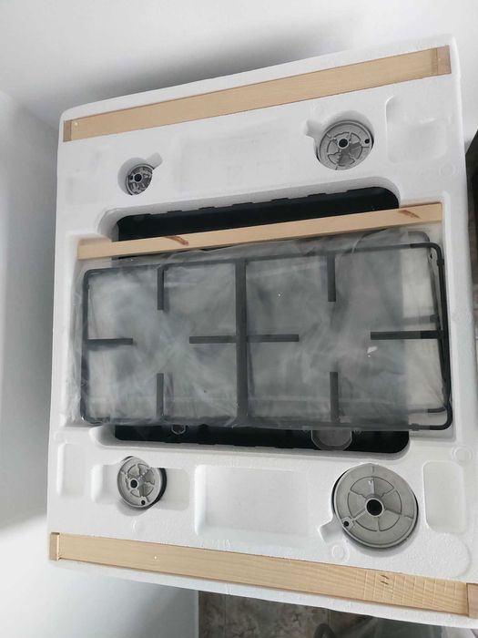 Aragaz Gorenje, 4 arzătoare gaz, Gri/Inox - NOU/SIGILAT