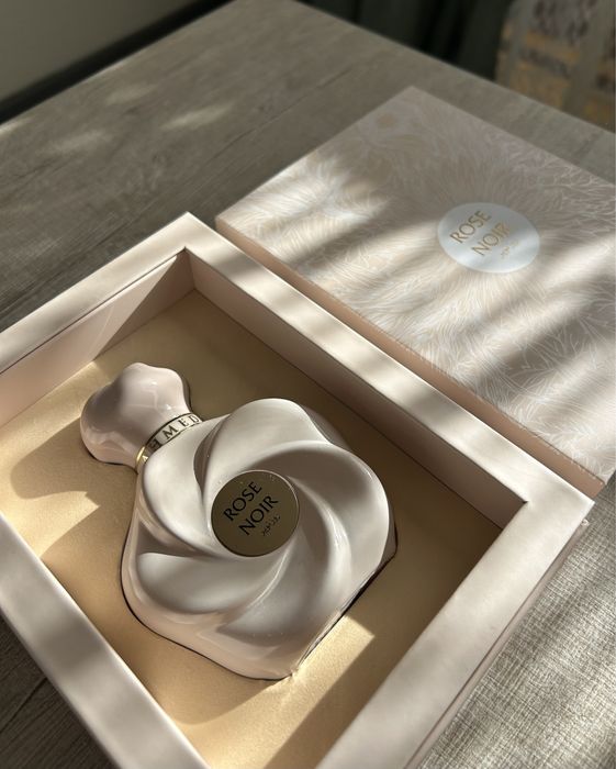 Rose Noir парфюм на Ahmed Al Maghribi