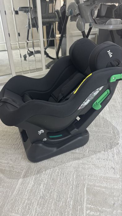 Автокресло детское новое