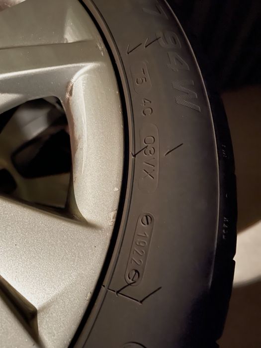 Vand anvelope de vara +jante audi R17