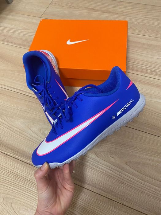 Nike fotbal sintetic 40